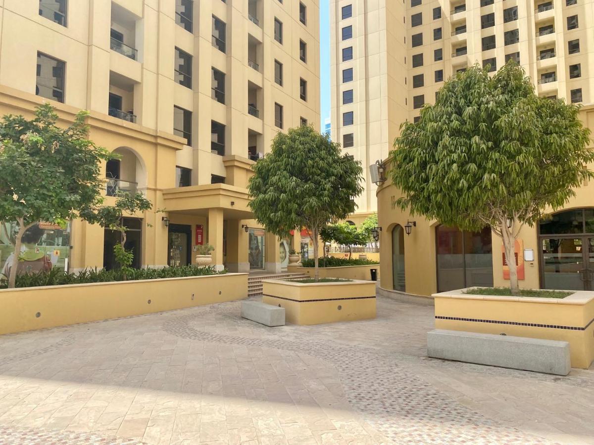 Appartement Jbr, 2-bedroom, Next To Beach, Full Marina View Dubai
