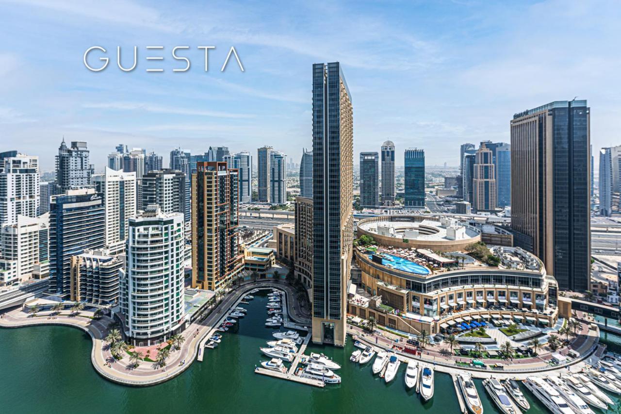 Bay Central, Marina *