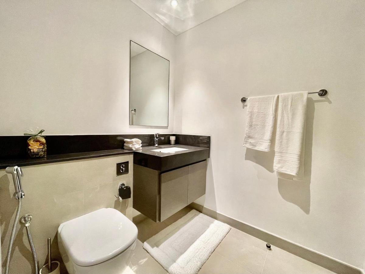 Ultimate Luxury At Creek Horizon Waterfront Appartement