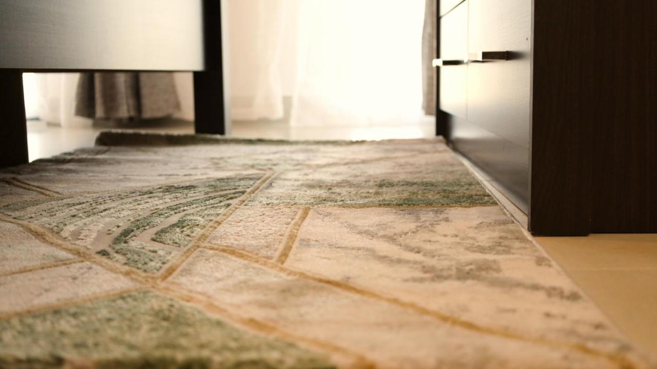 Misty Rosa Homes - Near Expo 2020 - 9 Min Appartement Dubai