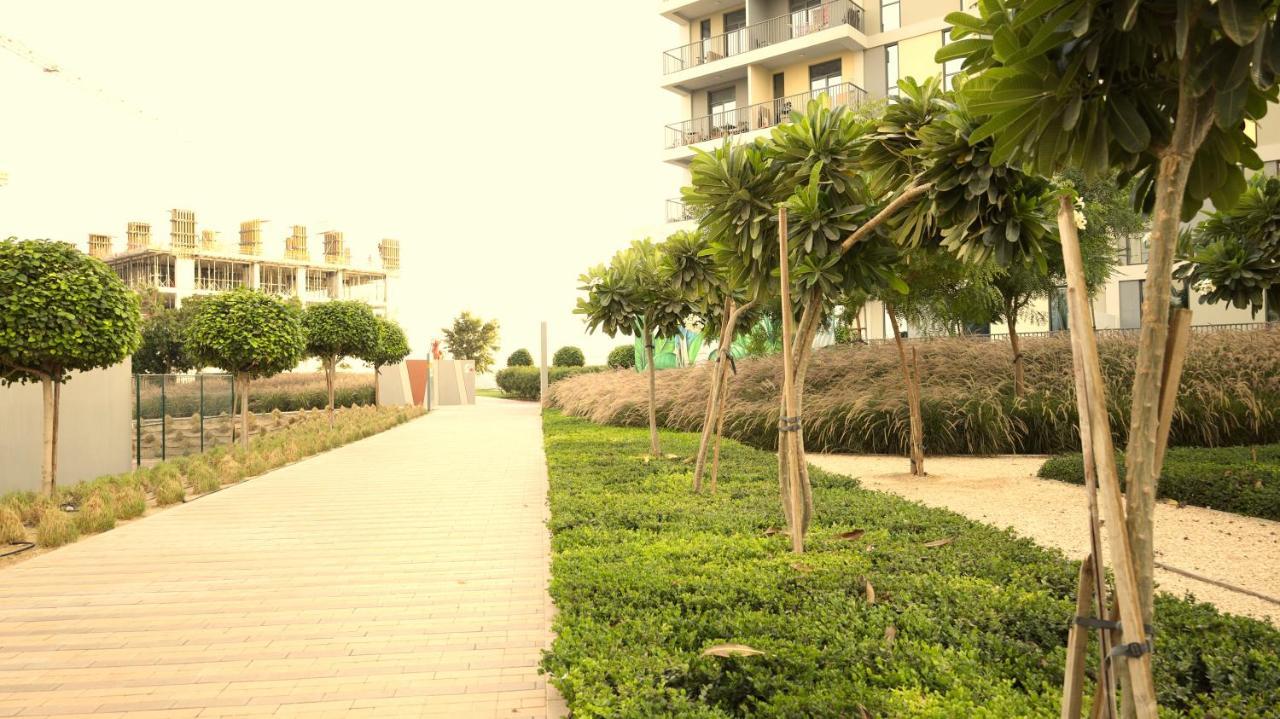 Misty Rosa Homes - Near Expo 2020 - 9 Min Appartement Dubai