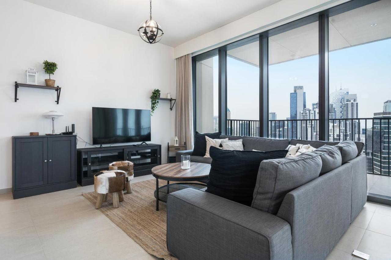 Breathtaking Views From Dt With Terrace Dubai