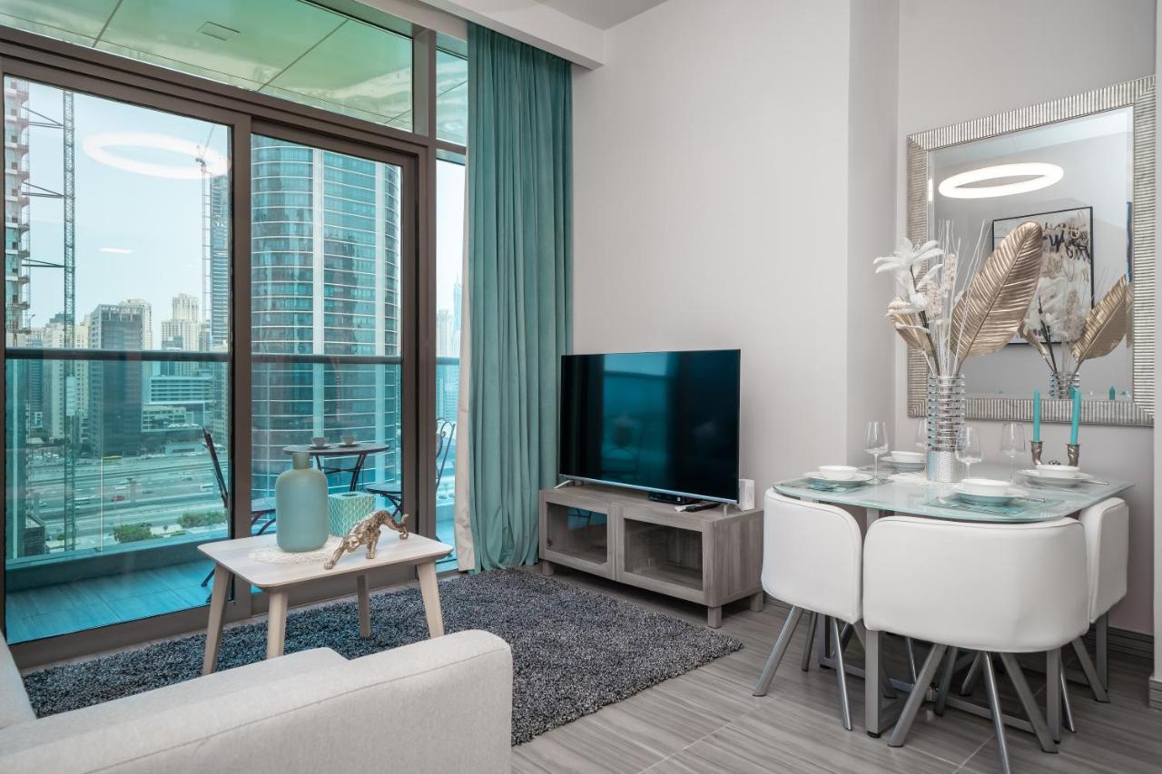 Luton - Modern & View 1br , Mbl Residence, Jumeirah Towers Appartement