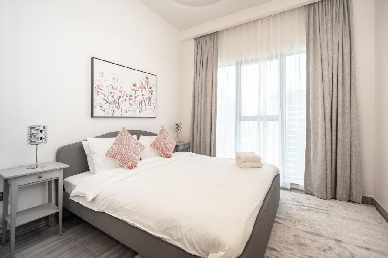 Luton - Modern & View 1br , Mbl Residence, Jumeirah Towers Appartement