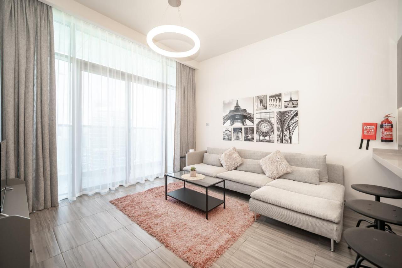 Luton - Modern & View 1br , Mbl Residence, Jumeirah Towers Dubaï