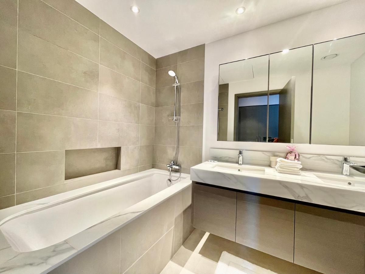Ultimate Luxury At Creek Horizon Waterfront Appartement