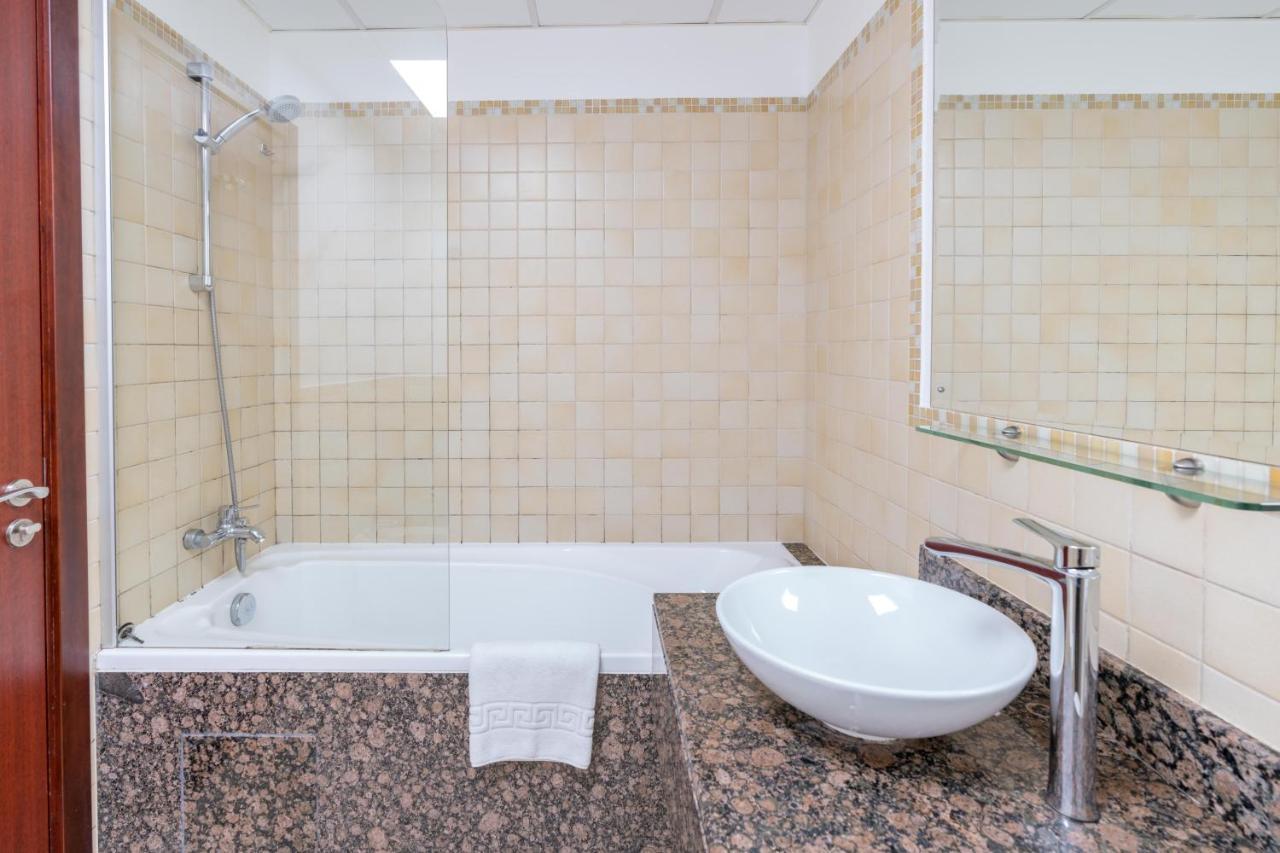 Elan Rimal 5 Suits Apartament *