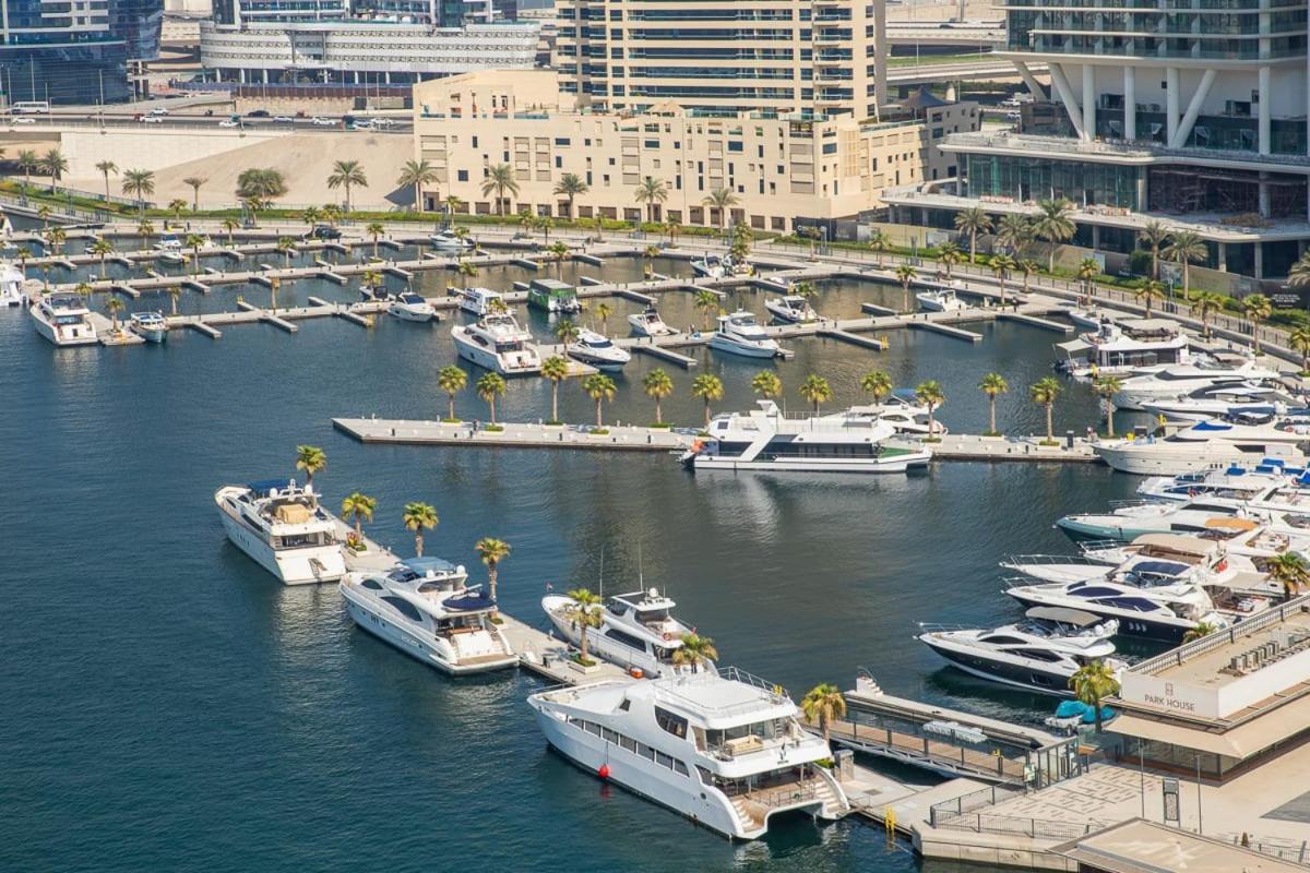 Frank Porter - Damac Canal Views Lejlighed *