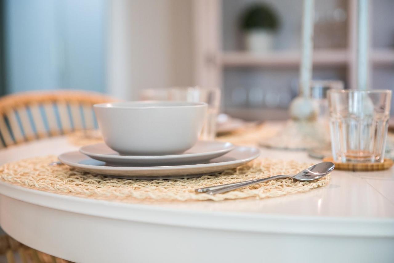 2Br On Palm Jumeirah Shoreline 15 - With Beach Access & A Complimentary Golf Lägenhet *