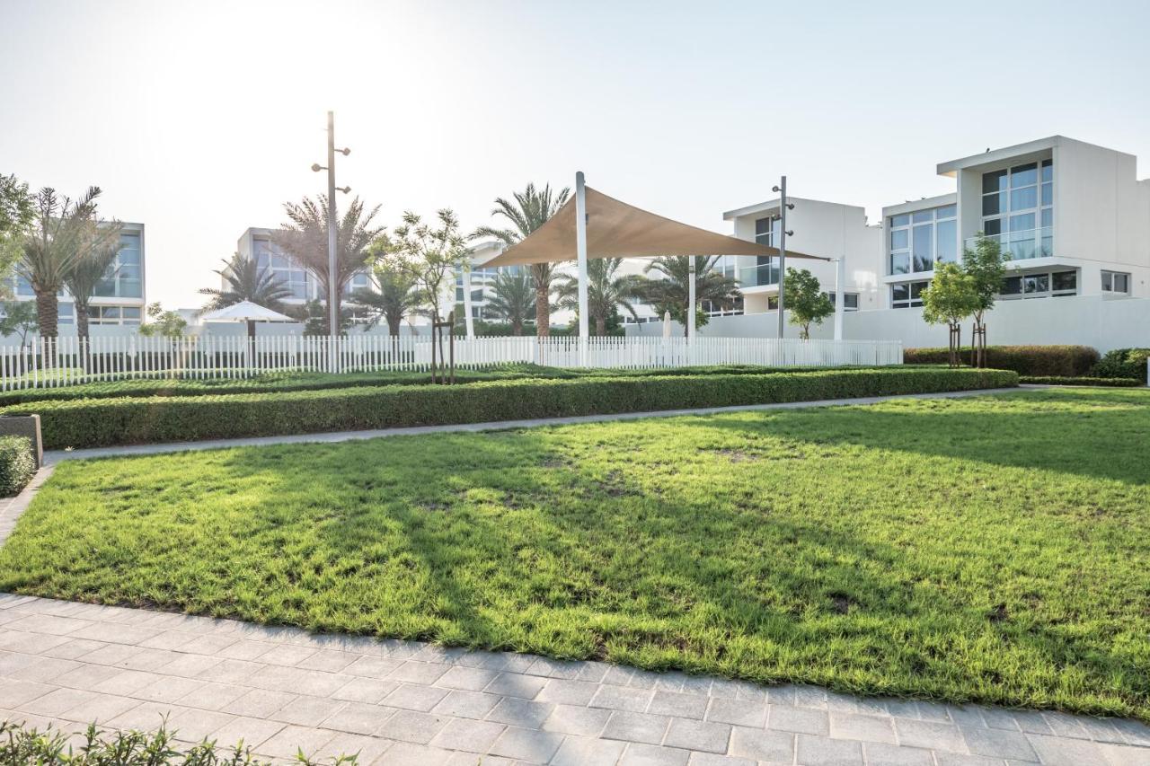 Hot Price 3br With Private Patio At Damac Hills 2