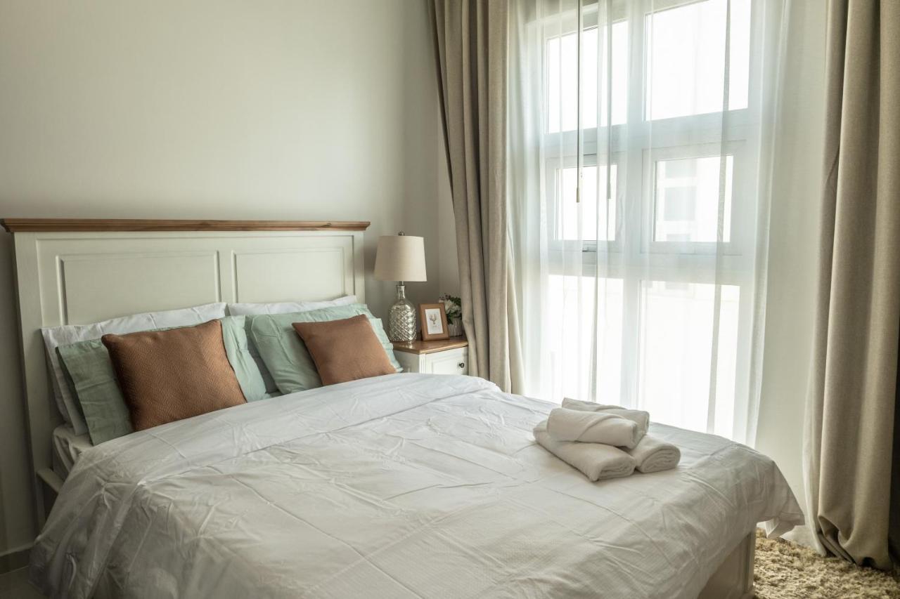 Hot Price 3br With Private Patio At Damac Hills 2 Dubai