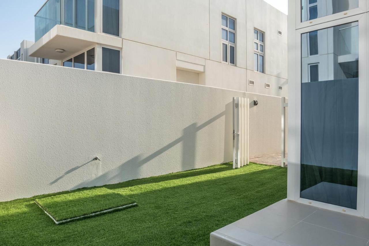 Hot Price 3br With Private Patio At Damac Hills 2 Villa
