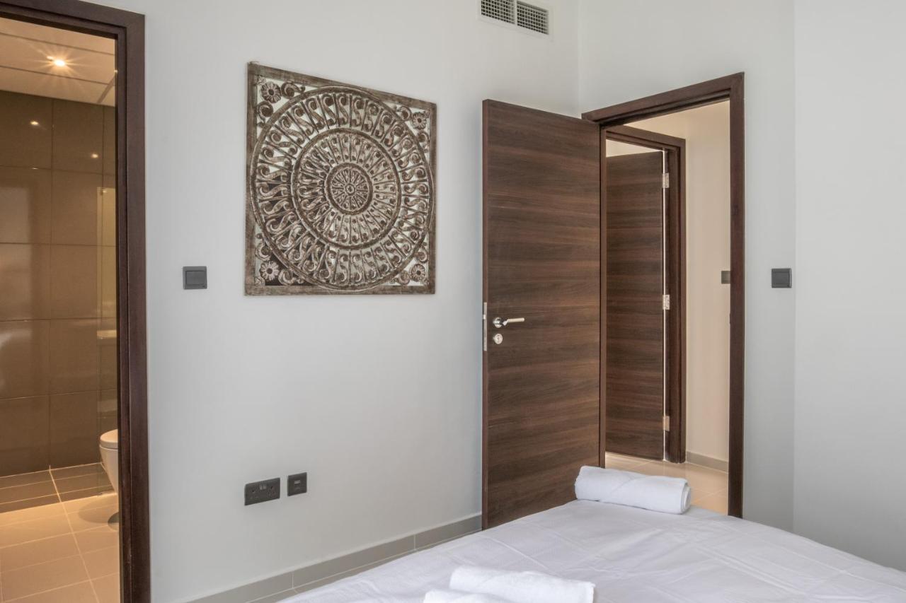 Hot Price 3br With Private Patio At Damac Hills 2 Dubaï
