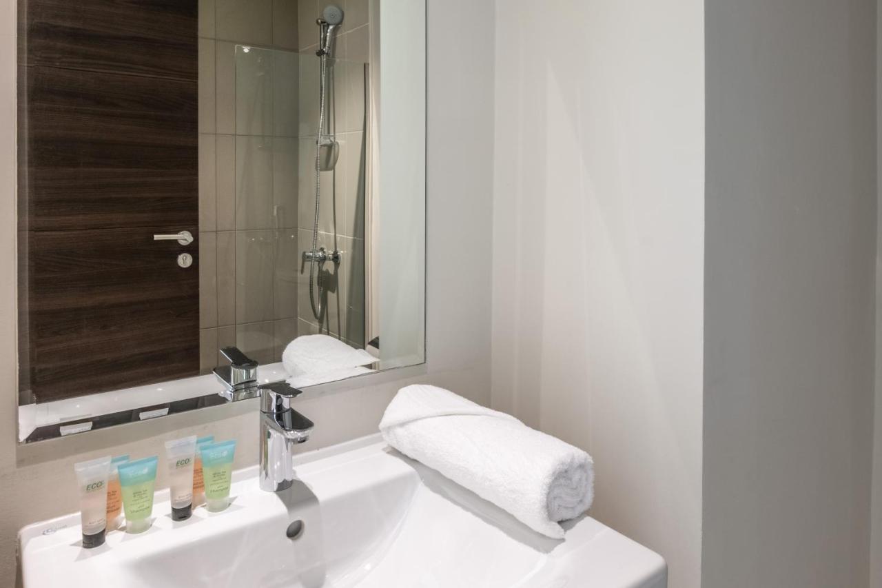 Hot Price 3br With Private Patio At Damac Hills 2 * Dubaï