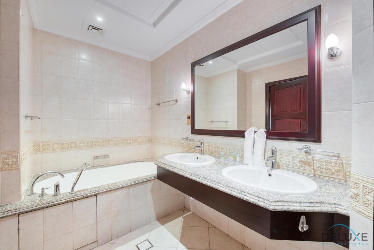 Villa Splendid 5br At Canal Cove Palm Jumeirah By Deluxe Homes