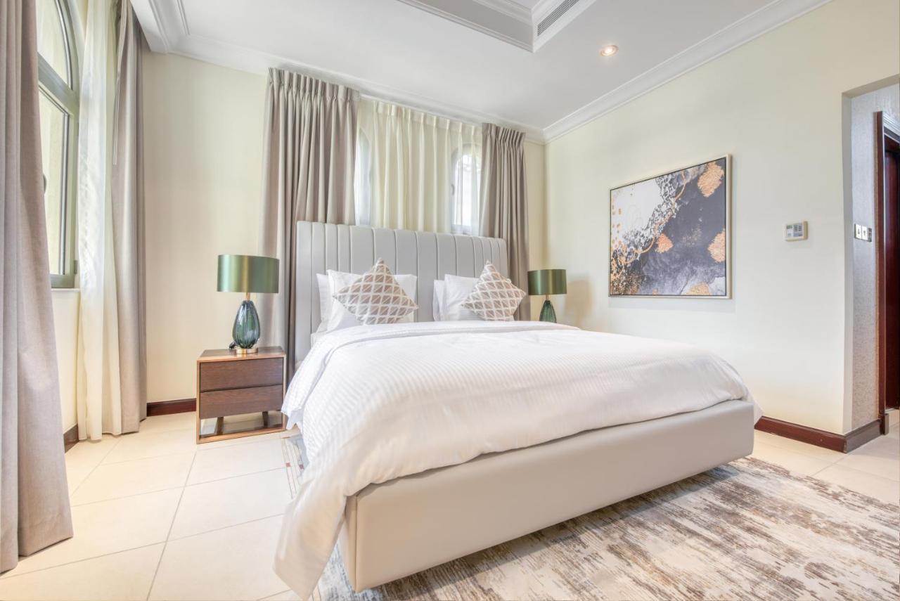 Sol Living - Exquisite 5br Garden W/pool & Beach In Palm * Dubaï