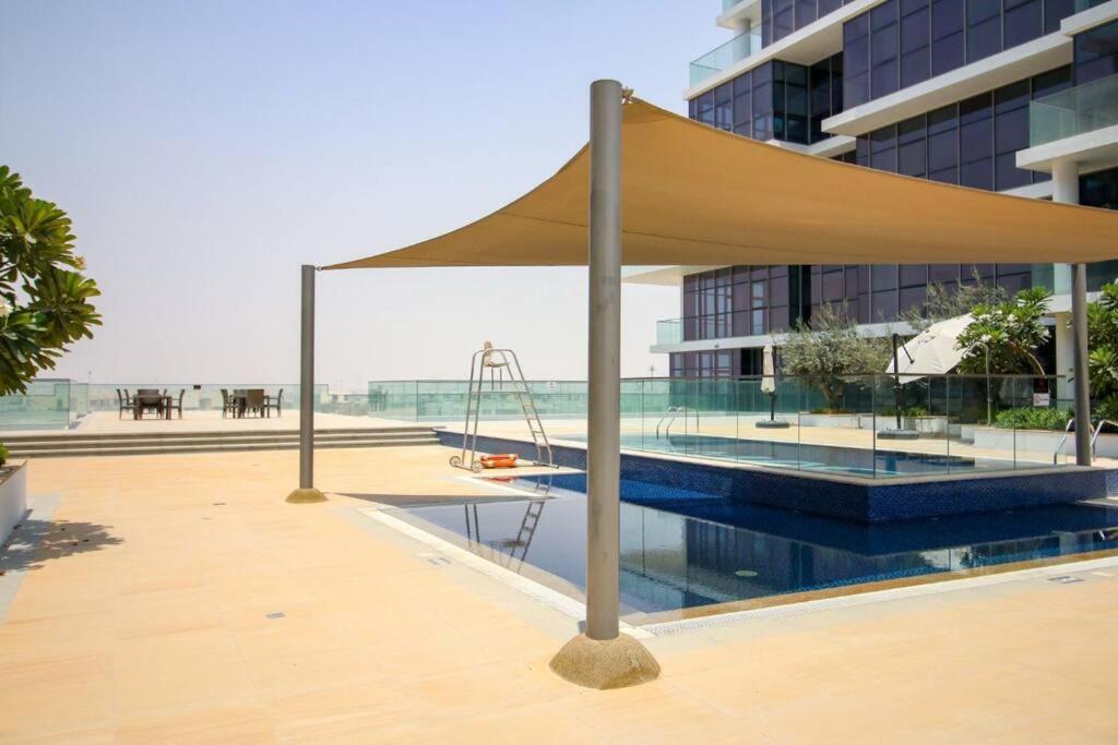 Lovely Studio In Damac Hills Next To The Main Gate *