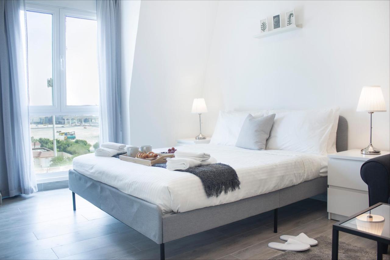 Apartamento Luxe Studio Near Discovery Gardens Metro Station