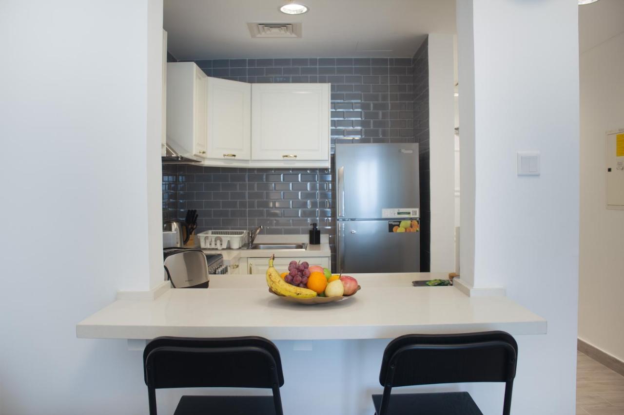 Luxe Studio Near Discovery Gardens Metro Station Apartamento *