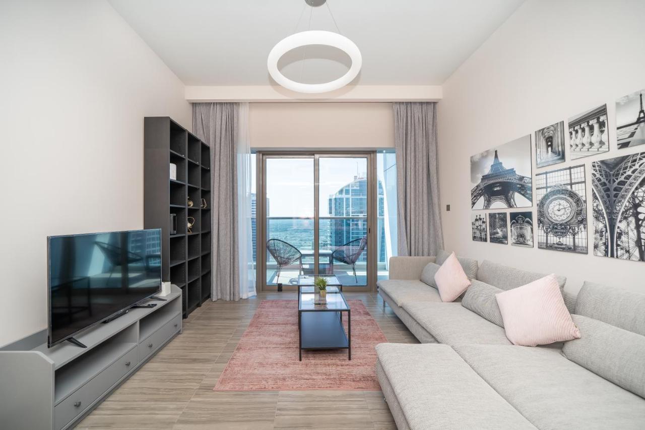 Luton - Modern & View 1br , Mbl Residence, Jumeirah Towers Appartement *