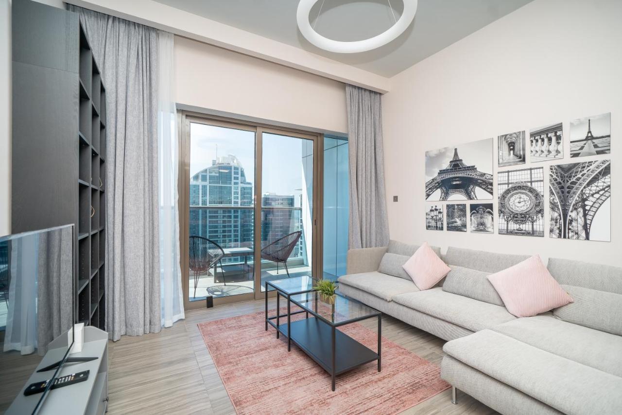 Luton - Modern & View 1br , Mbl Residence, Jumeirah Towers * Dubaï