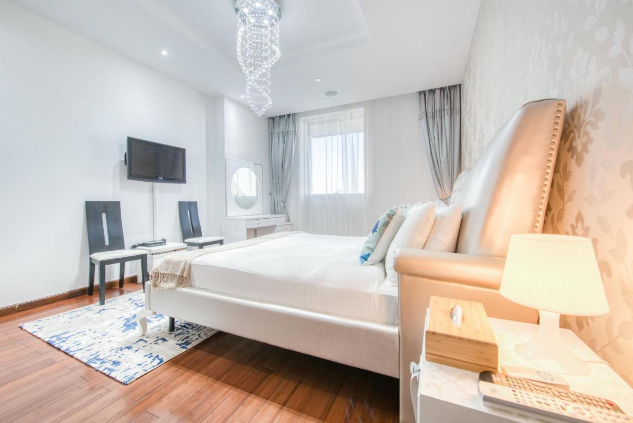 Apartamento Maison Privee - Spacious Apt On Palm Jumeirah W Sea Views And Premium Facilities Access *