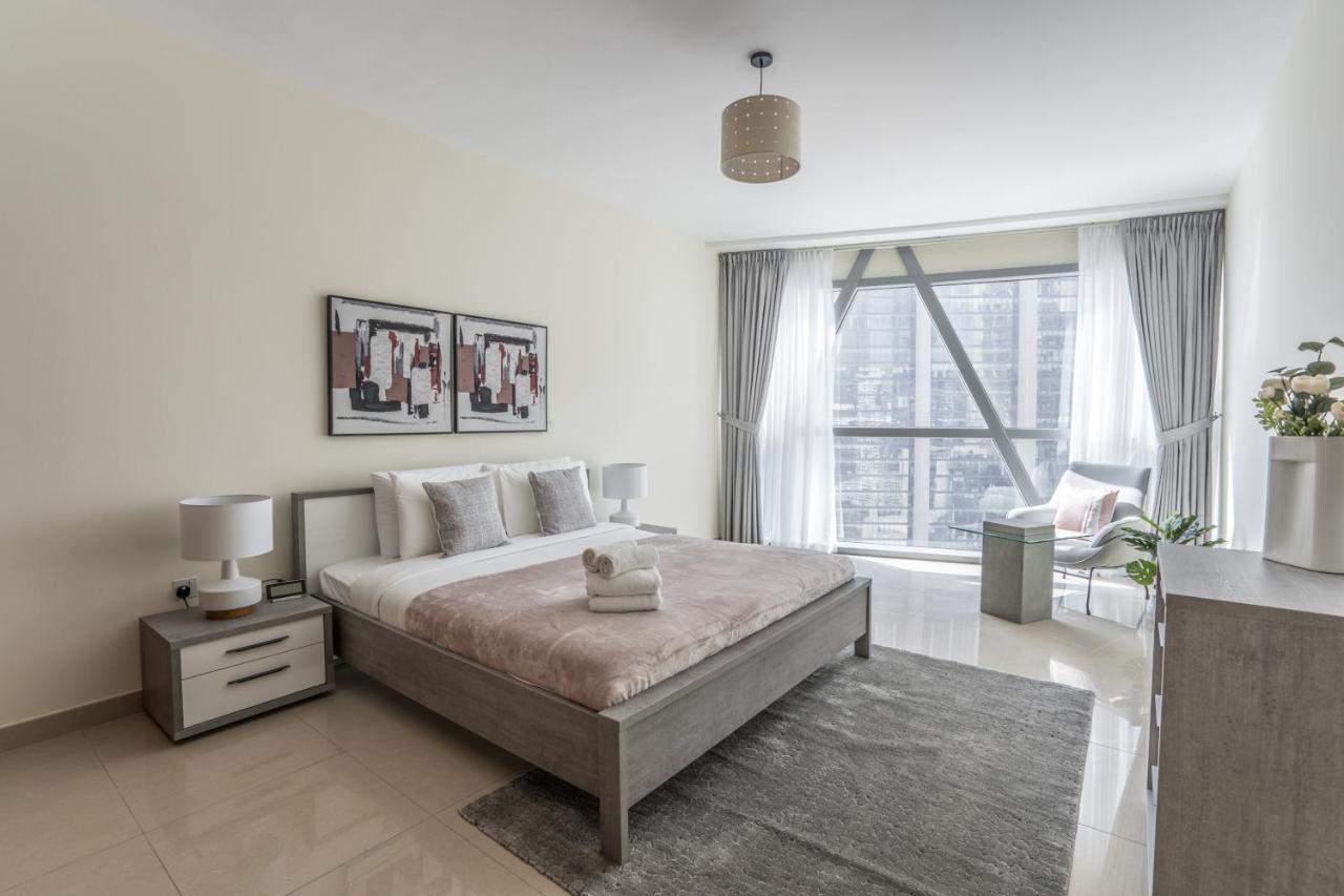 Higuests - Luxury In The Iconic Park Towers Appartamento *