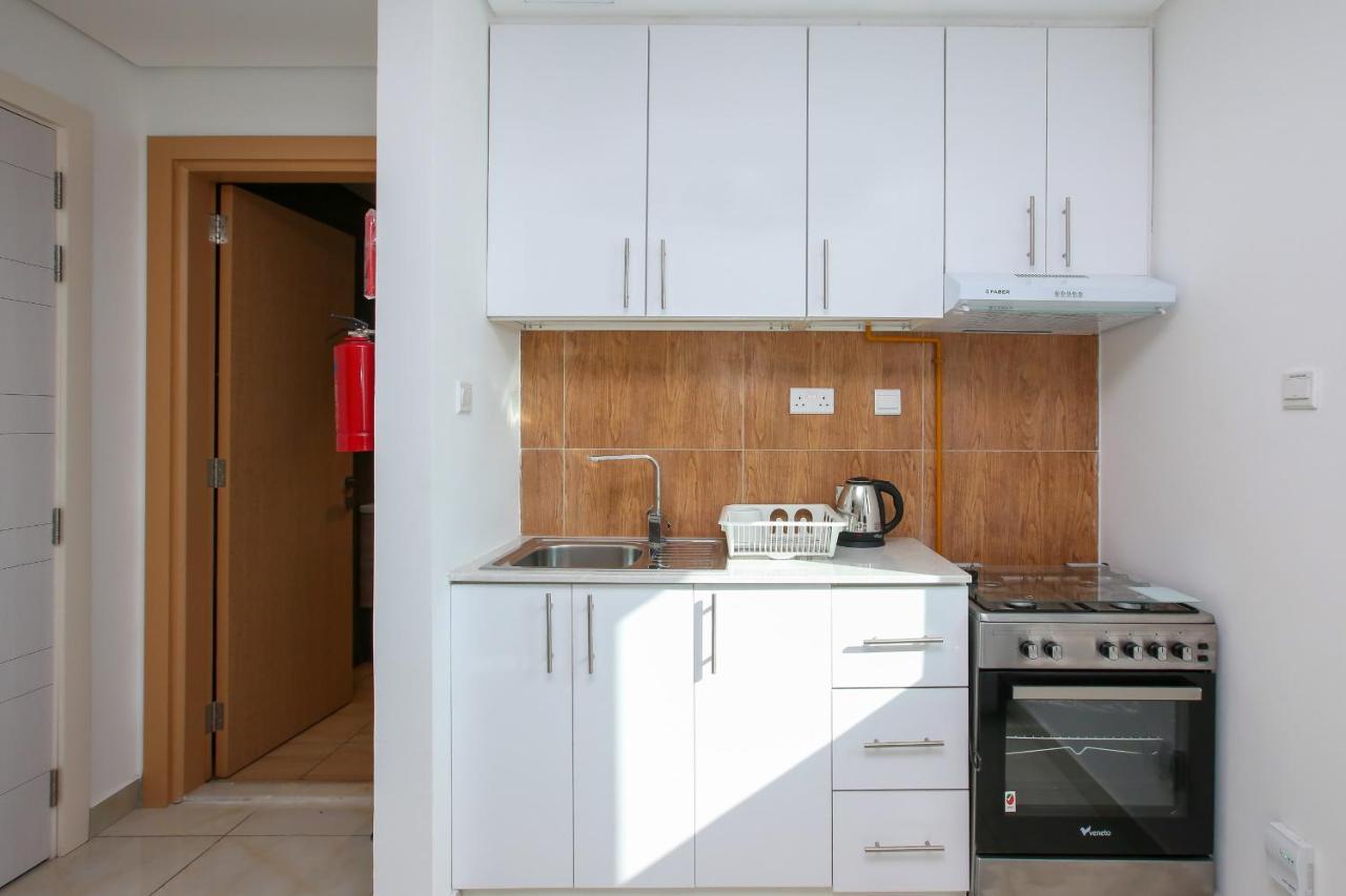 Allsopp & Allsopp - Square Tower Appartement *