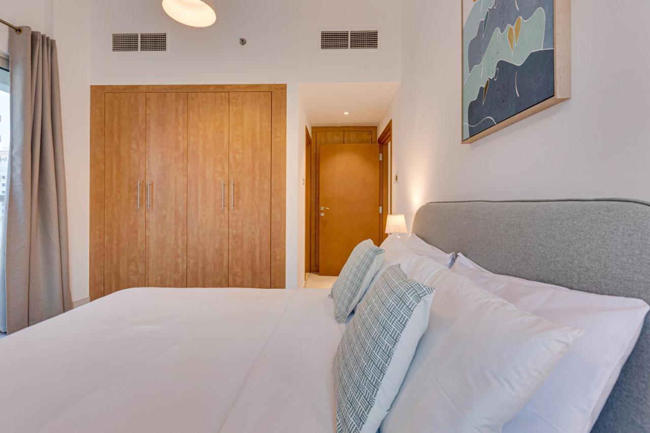 Appartement Great Views From New In Marina *