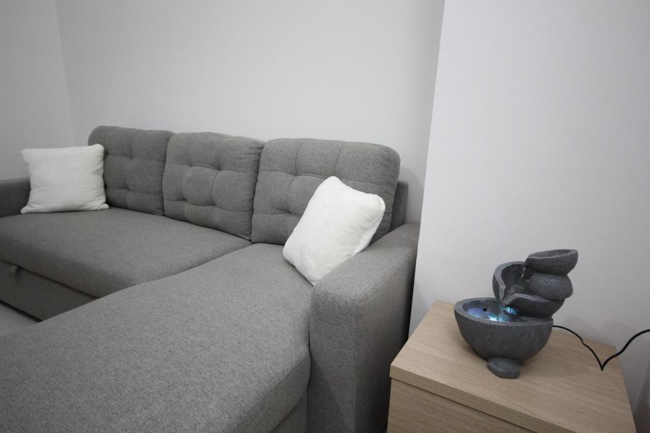 Furnished For Rent In Apartamento Dubái