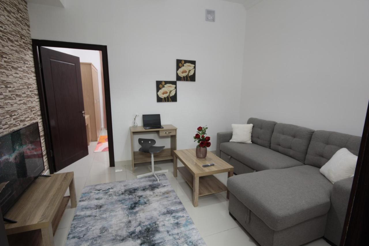 Apartamento Furnished For Rent In *