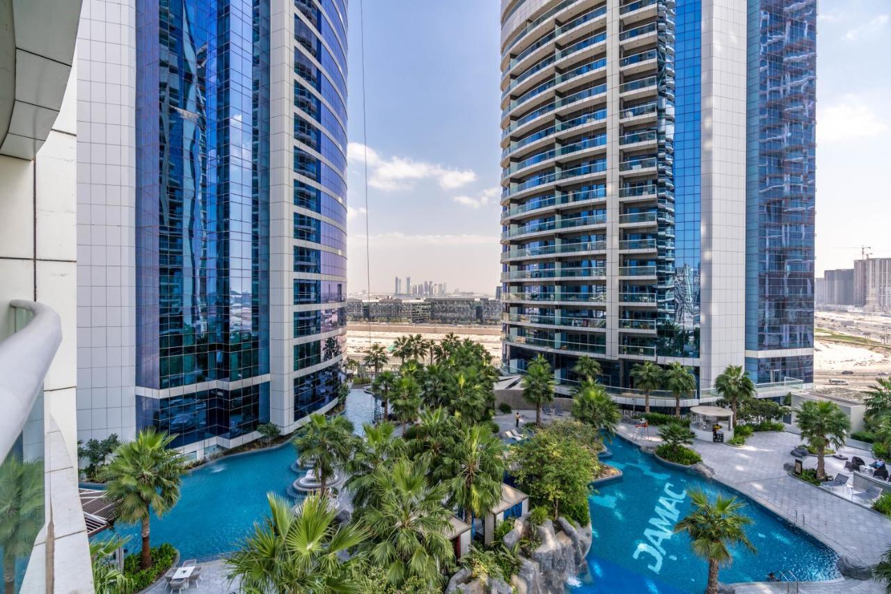Splendid 2-bedroom In Paramount Towers Dubai