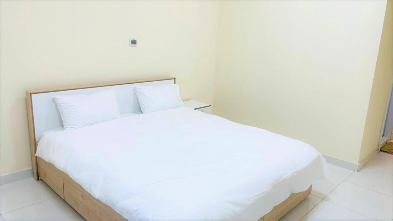 Appartement Discovery Garden Poolside Dubai
