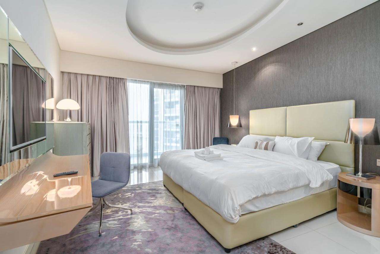 Apartment Splendid 2-bedroom In Paramount Towers Dubai