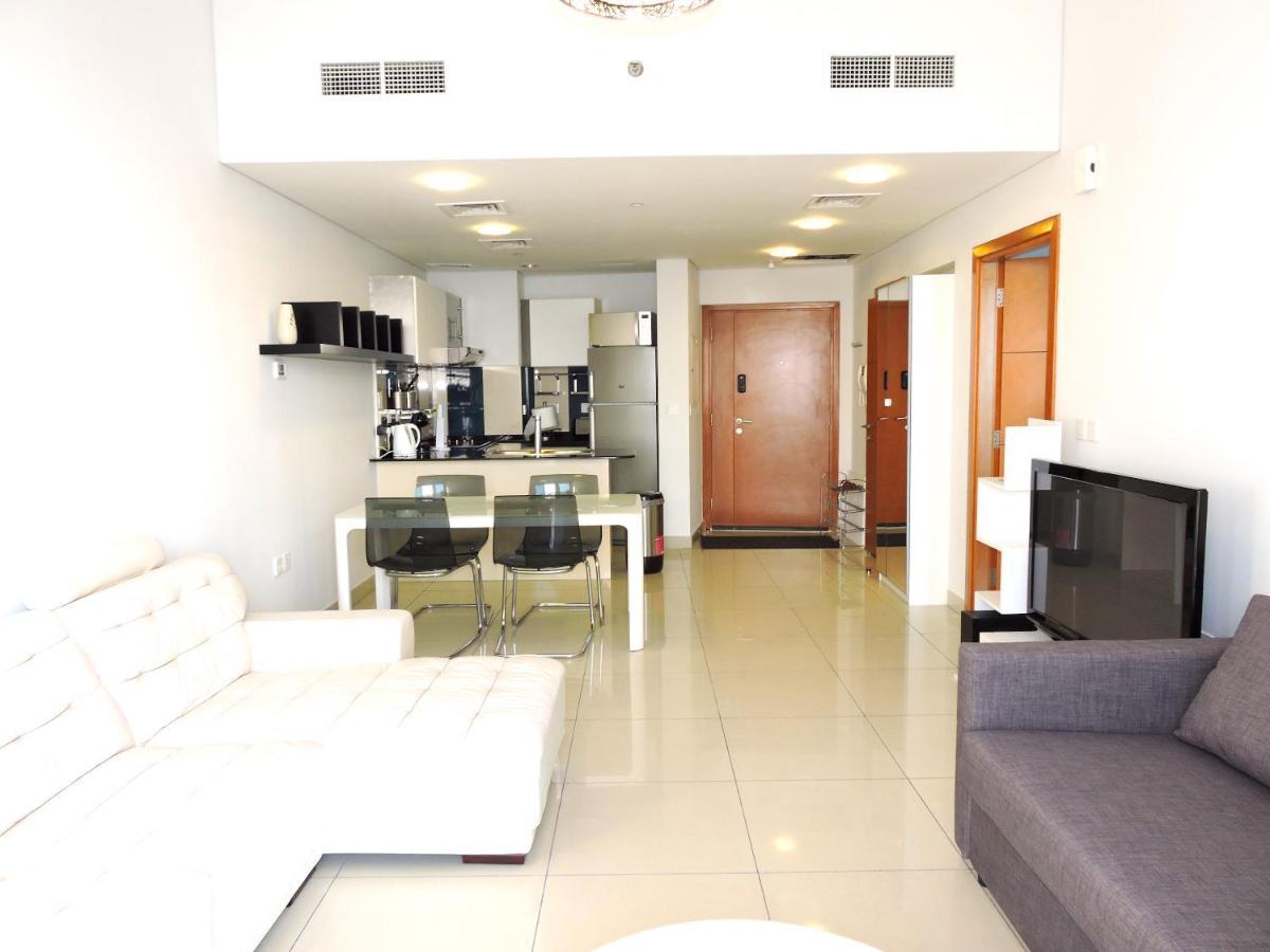 Green Future Holiday Homes - Ocean Heights Marina Dubaï