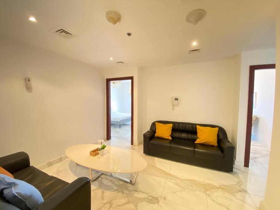 Lux Princess Tower Duplex Ocean & Palm Views Dubai