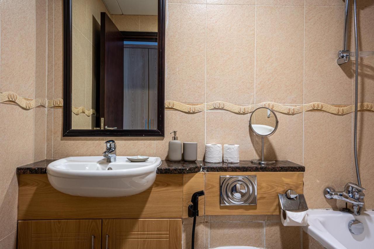 Higuests - Spacious Close To Marina Walk Appartement *