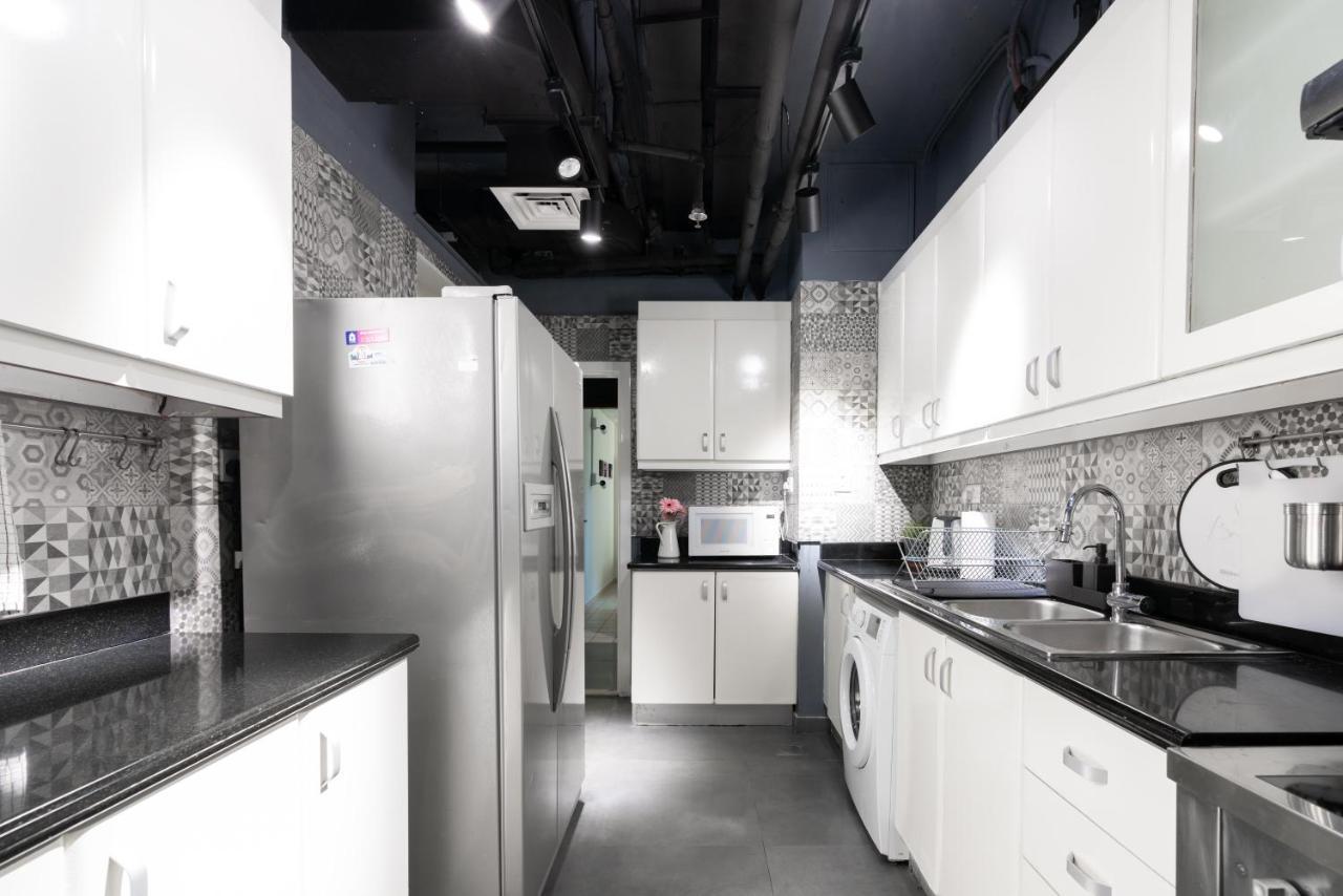 Spacious 5 Beds 3 Min From The Jbr Apartamento