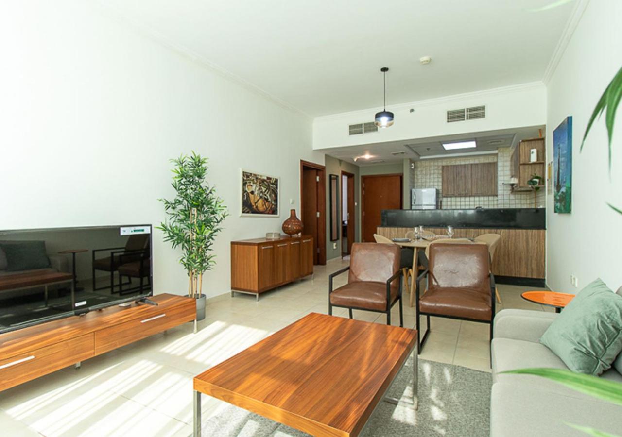 Apartment Rh-city Retreat, 01 Bedroom Near Burj Khalifa Downtown Dubai