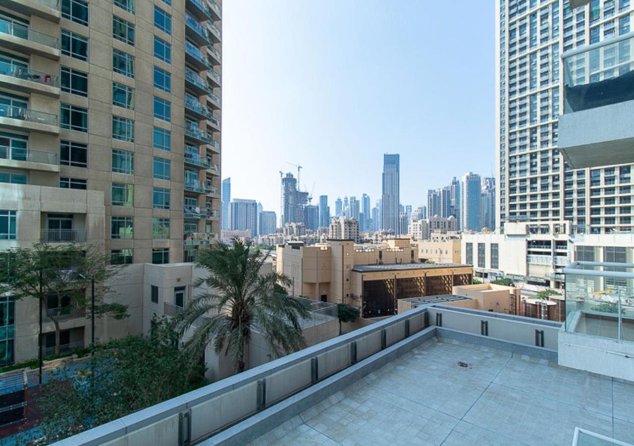 Rh-city Retreat, 01 Bedroom Near Burj Khalifa Downtown Dubai