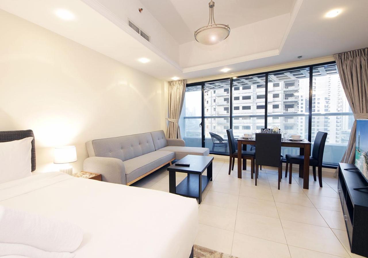 Rh- Cozy Studio, Al Waleed , Cluster R, Jlt Appartement