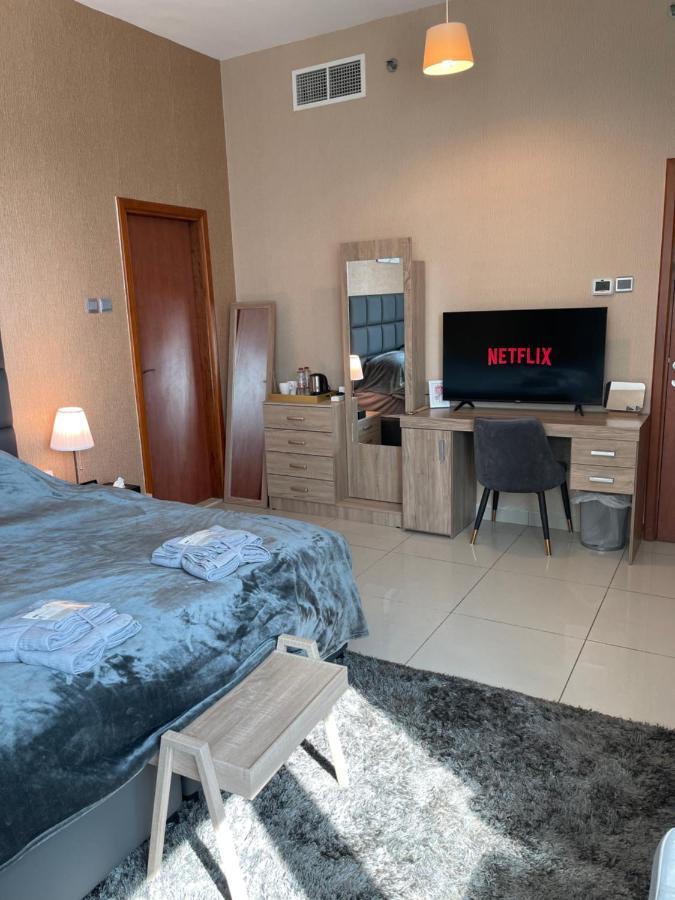 Bright Luxury 2br Aprt Marina With Balcony Apartamento Dubai