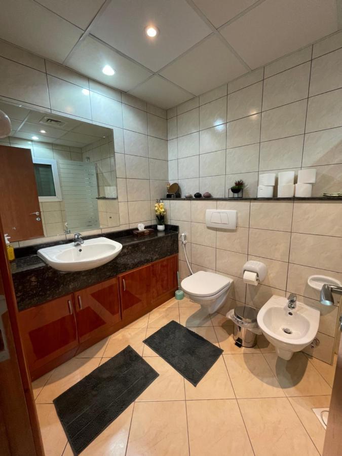 Apartamento Bright Luxury 2br Aprt Marina With Balcony