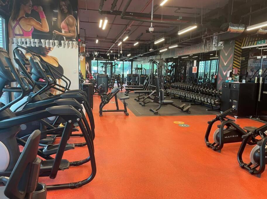 Apartment Brand New 1 Bed In A Luxury Tower In Jlt, Hfz *