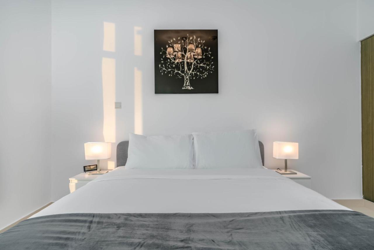 Lux Lofts Tower Downtown Boulevard & Sea Views Apartamento