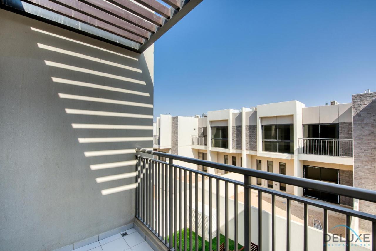 Captivating 3br Townhouse At Damac Hills 2 Dubailand By Deluxe Homes