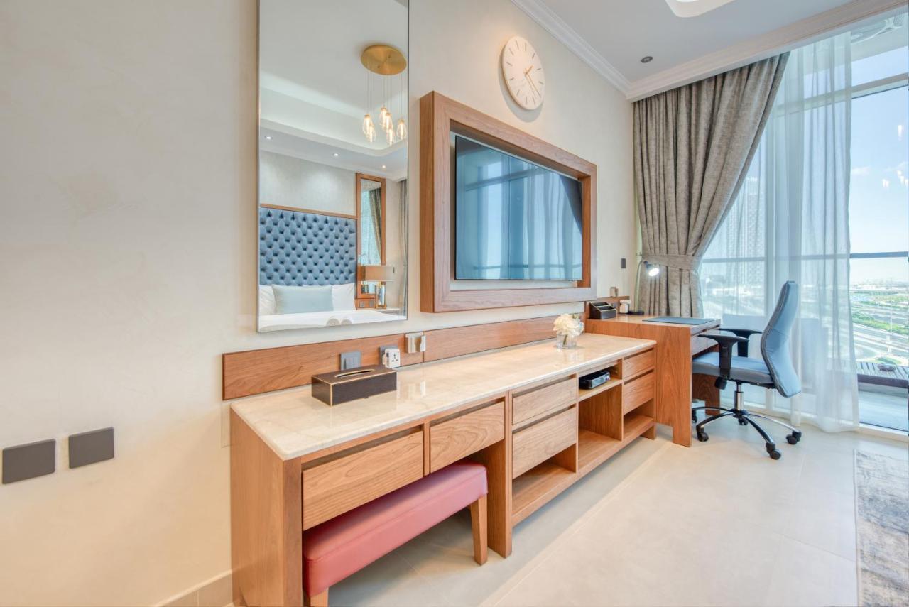 Special Offer Classy With Canal & Views By Deluxe Homes *