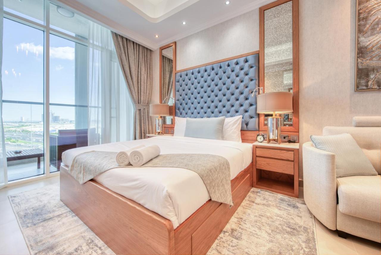 Special Offer Classy With Canal & Views By Deluxe Homes * Dubai