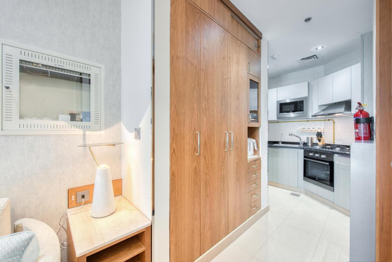 Special Offer Classy With Canal & Views By Deluxe Homes *