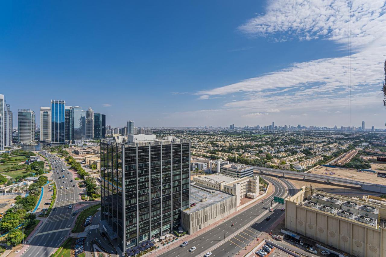 Higuests - Modern With Incredible Skyline View Apartemen